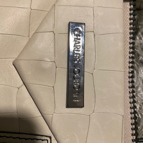 Cream Crossbody Handbag - Picture 2 of 7